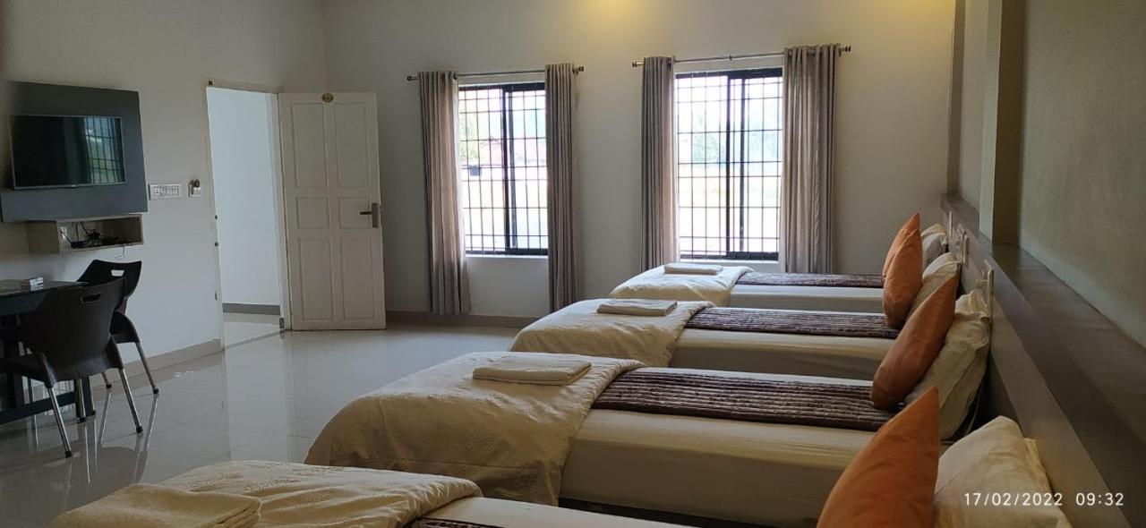נדומבסרי Alfa Inn מראה חיצוני תמונה