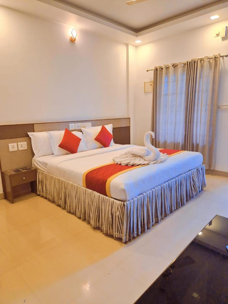 נדומבסרי Alfa Inn מראה חיצוני תמונה