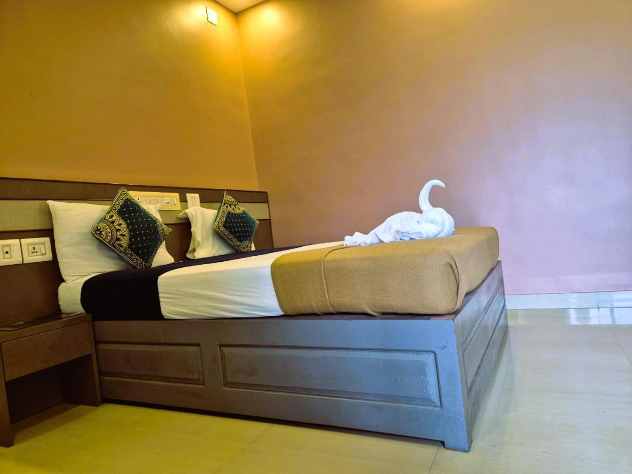 נדומבסרי Alfa Inn מראה חיצוני תמונה